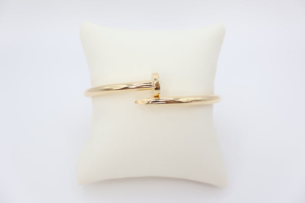 14k Yellow Gold  Nail bracelet